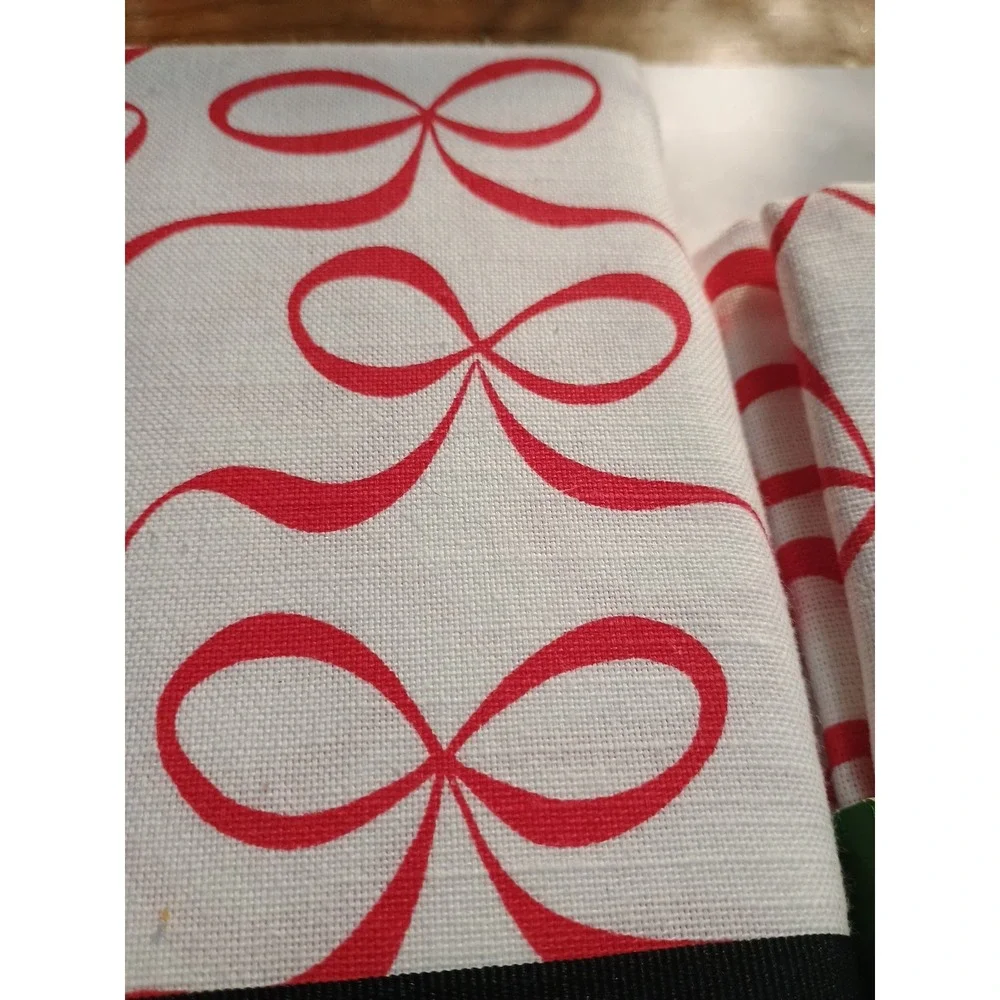 New Kate Spade Tablecloth White w/ Red Bows 60 x 102